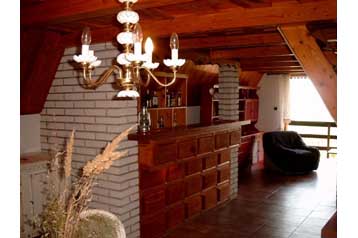 Slovakia Chata Hontianske Nemce, Eksteriør